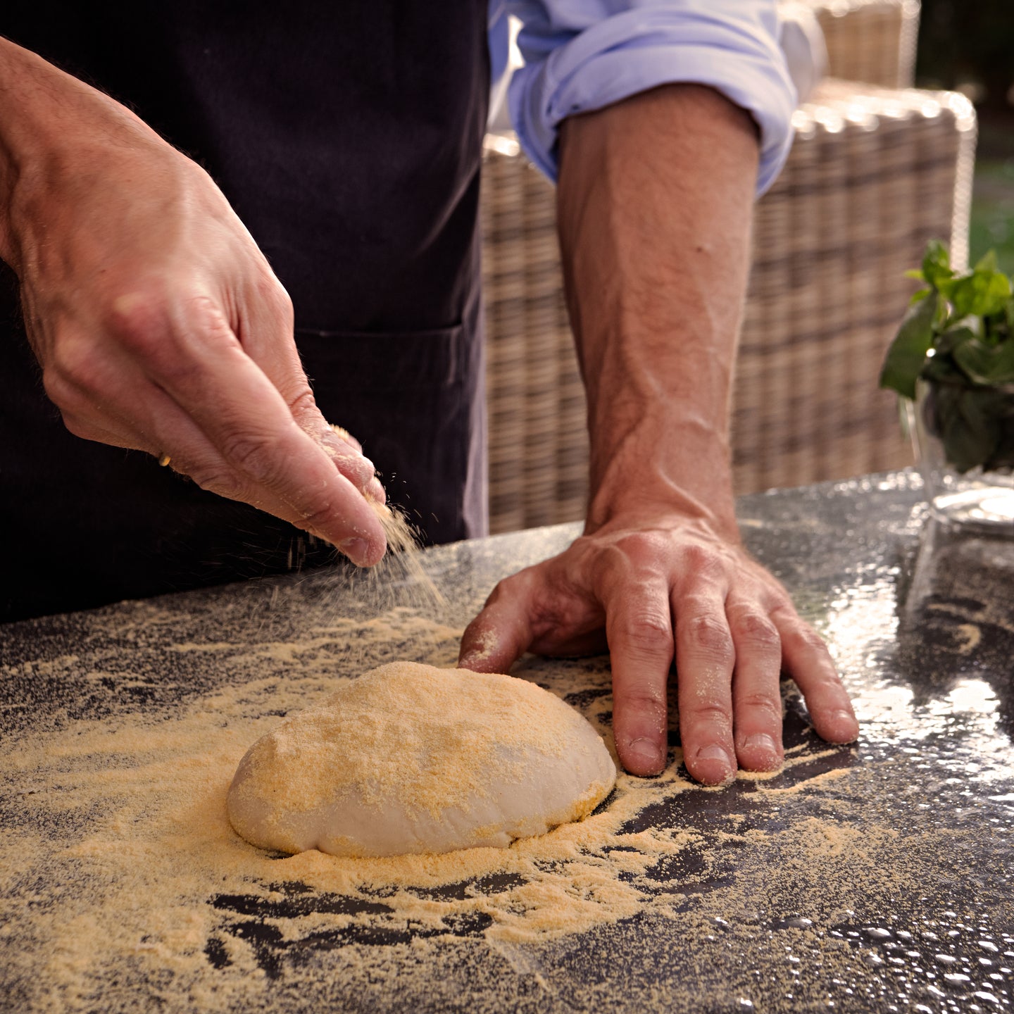 Horno de pizza portátil de gas con función giratoria MasterPRO (5)